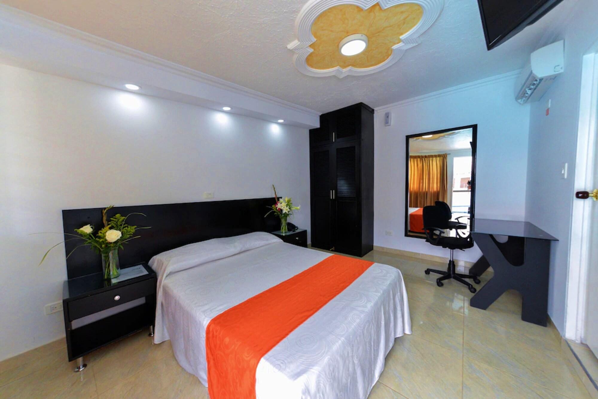 Hotel La Luna Santiago de Cali Exterior foto
